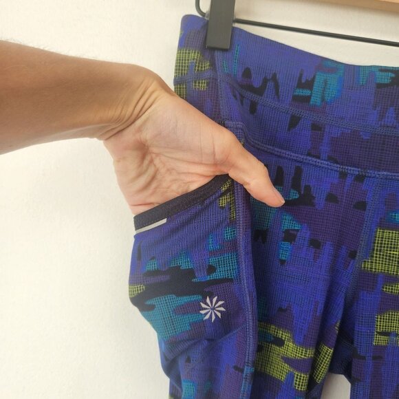 Athleta Dobby Be Free Knicker Blue Cropped Pants Leggings Tights Women's XS - Picture 5 of 10